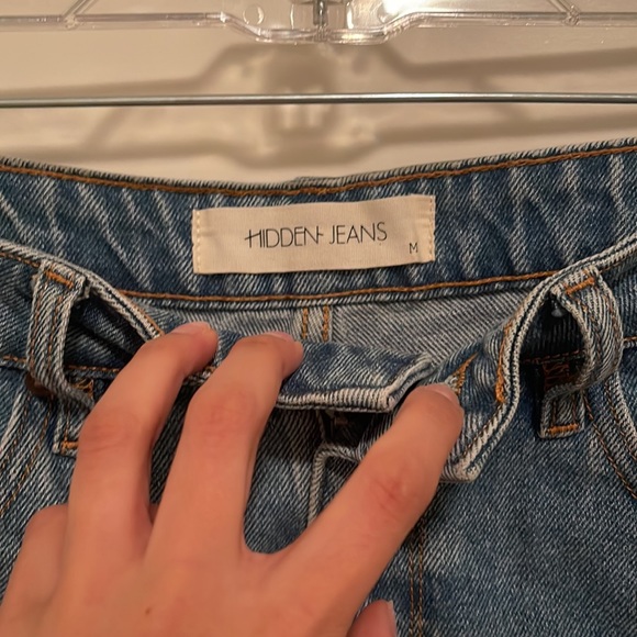 Hidden Jean Shorts size M - Picture 2 of 3
